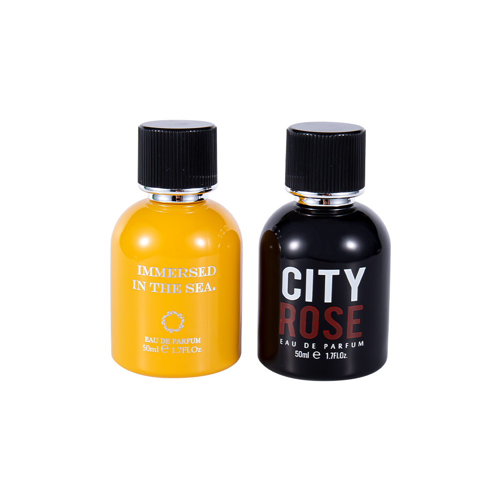 GC4464-WJ2339 50 ML ブランドの新しい装飾的なガラスの香水瓶、黒い香水キャップが付いています