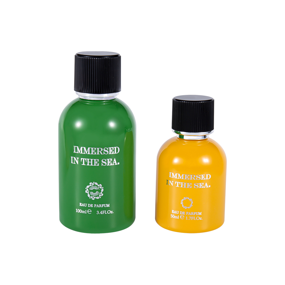 GC4464-WJ2339 50 ML ブランドの新しい装飾的なガラスの香水瓶、黒い香水キャップが付いています